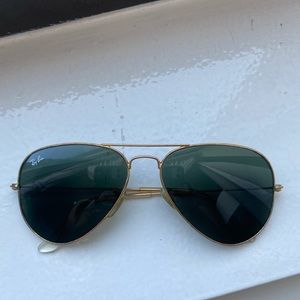 Ray Ban Aviator Sunglasses
